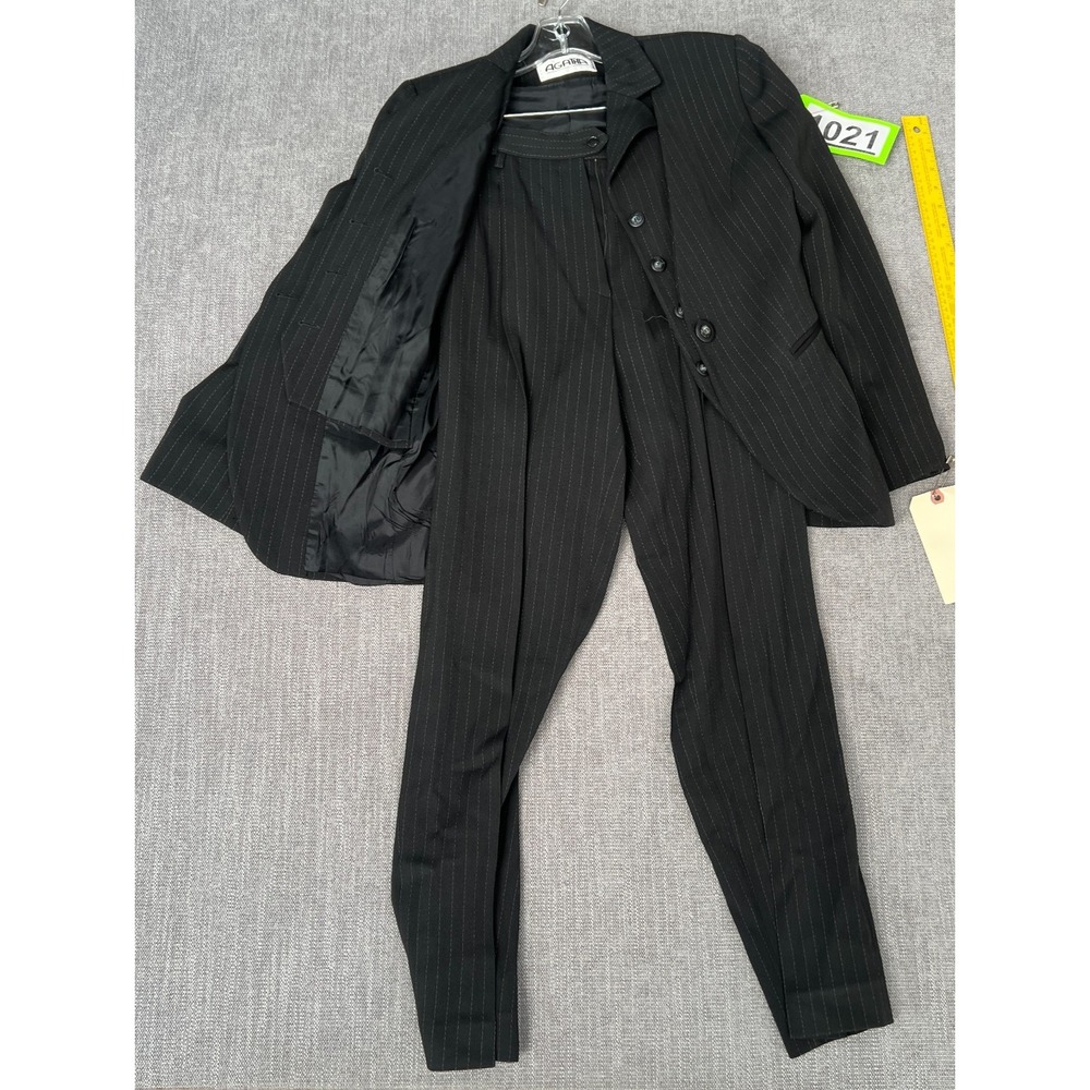 Vtg Agatha 2-Piece Blazer & Pants Suit Set Girls 38 Black Pinstripe Wool Blend